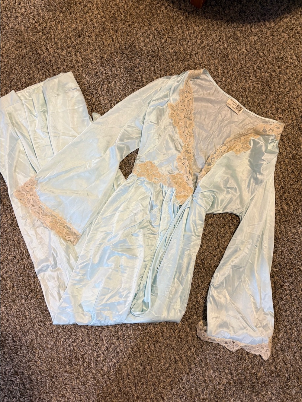 Vintage the fashion place Sears. Light Blue Satin Long Robe with Cream Lace Trim - Picture 4 of 4